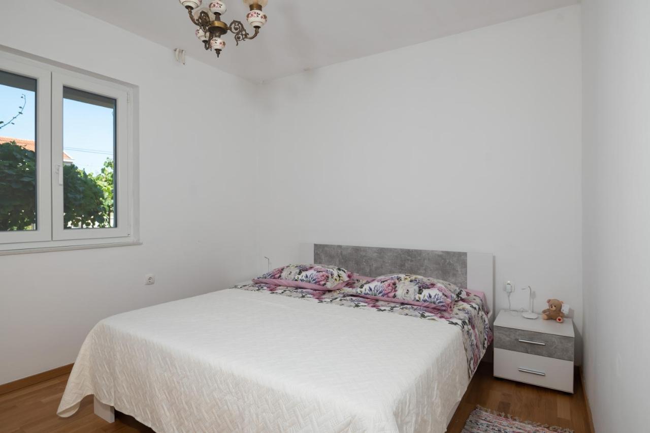 Modern Apartment Edda - Quiet Area - Close To Old Town And Beaches Задар Екстериор снимка