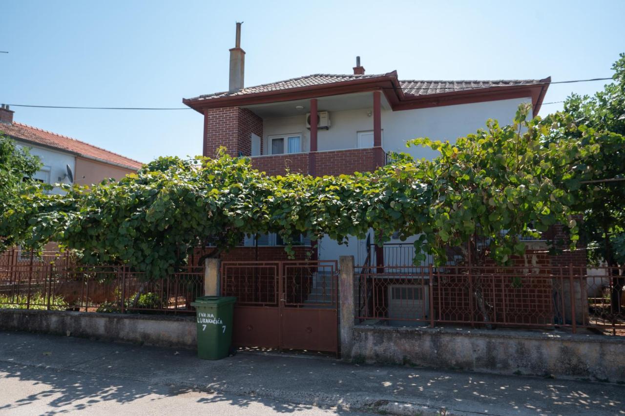 Modern Apartment Edda - Quiet Area - Close To Old Town And Beaches Задар Екстериор снимка