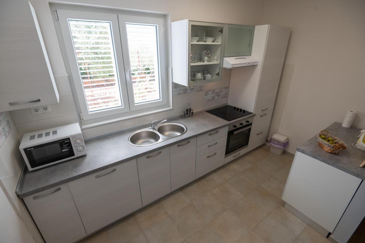 Modern Apartment Edda - Quiet Area - Close To Old Town And Beaches Задар Екстериор снимка